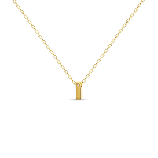 A 18 karat gold vermeil necklace with your initial letter "I". This diamond letter necklace is a special jewelry necklace that can be worn day and night. A genuine diamond stone in the corner of the letter makes this gold diamond necklace a luxury and ideal gift for yourself, your best friend or loved one. 