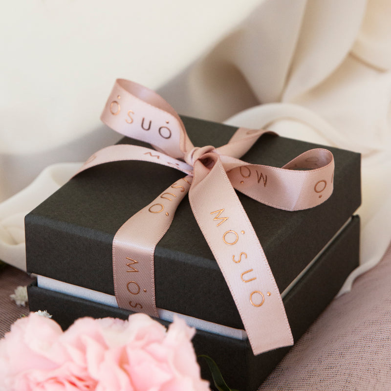 Essential Hoops - 14 karat gold hoop earring